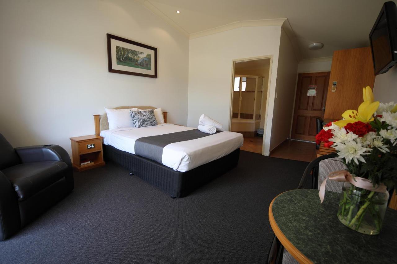 Emerald Explorers Inn Esterno foto
